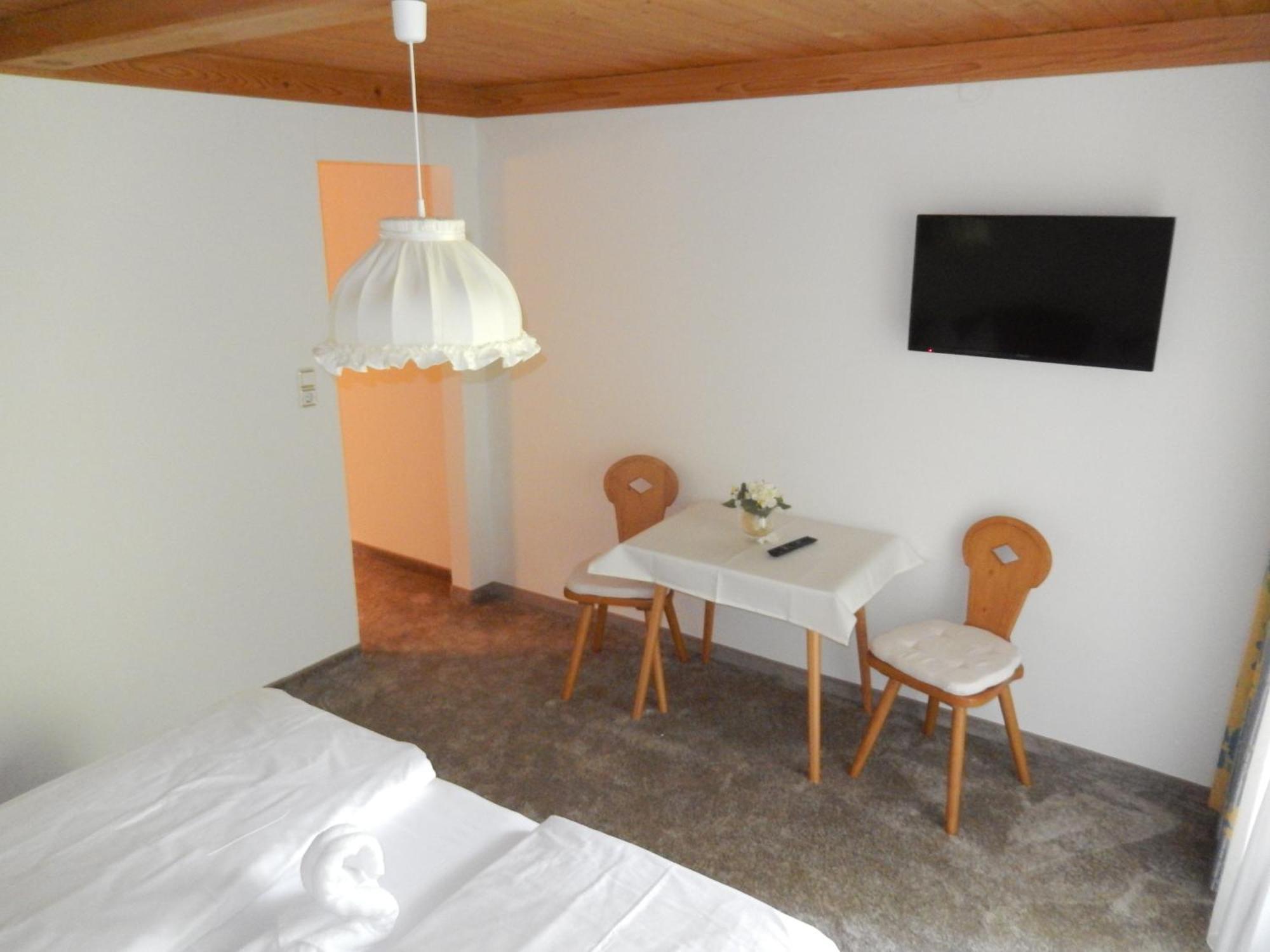 Gaestehaus Lukasser Hippach Phòng bức ảnh