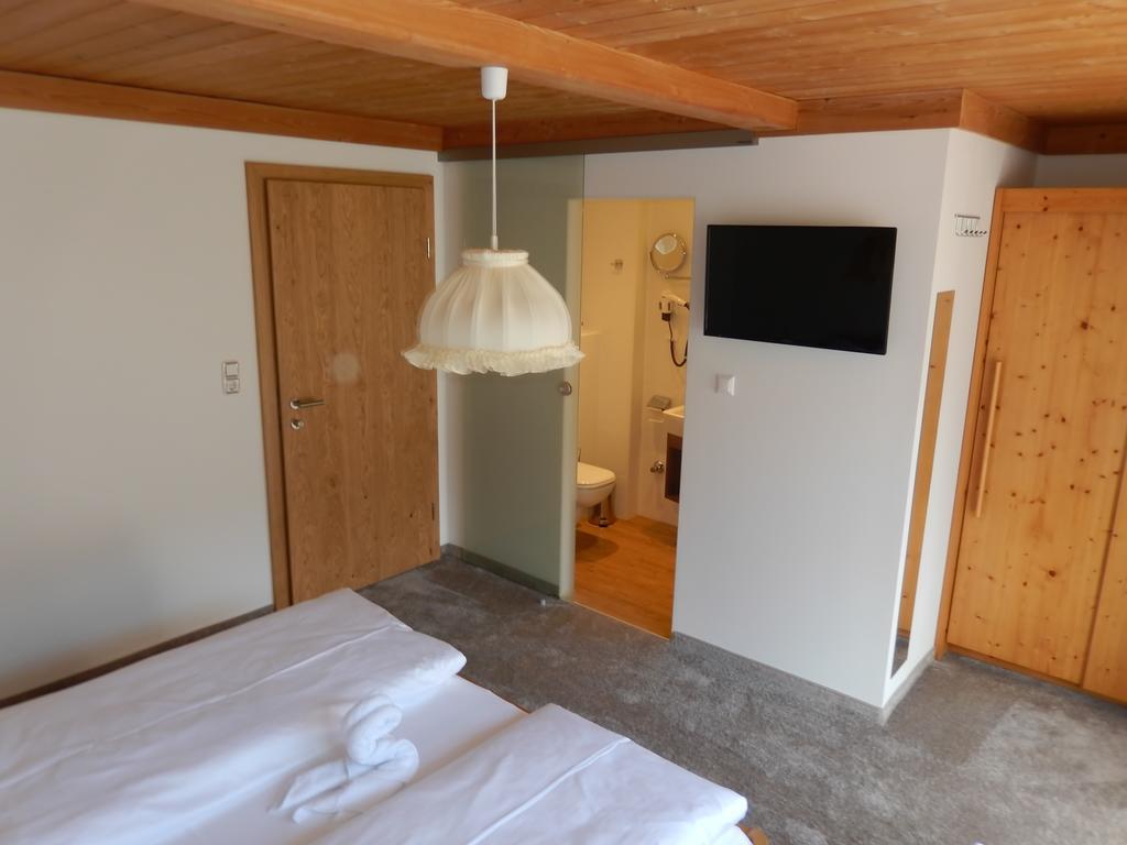 Gaestehaus Lukasser Hippach Ngoại thất bức ảnh